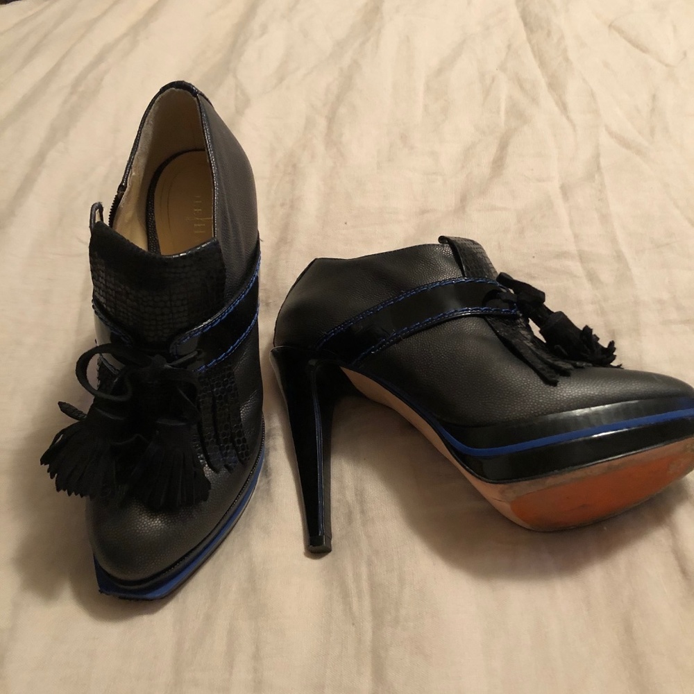 Cole Haan - Platform Black Heel bootie w/ Tassel